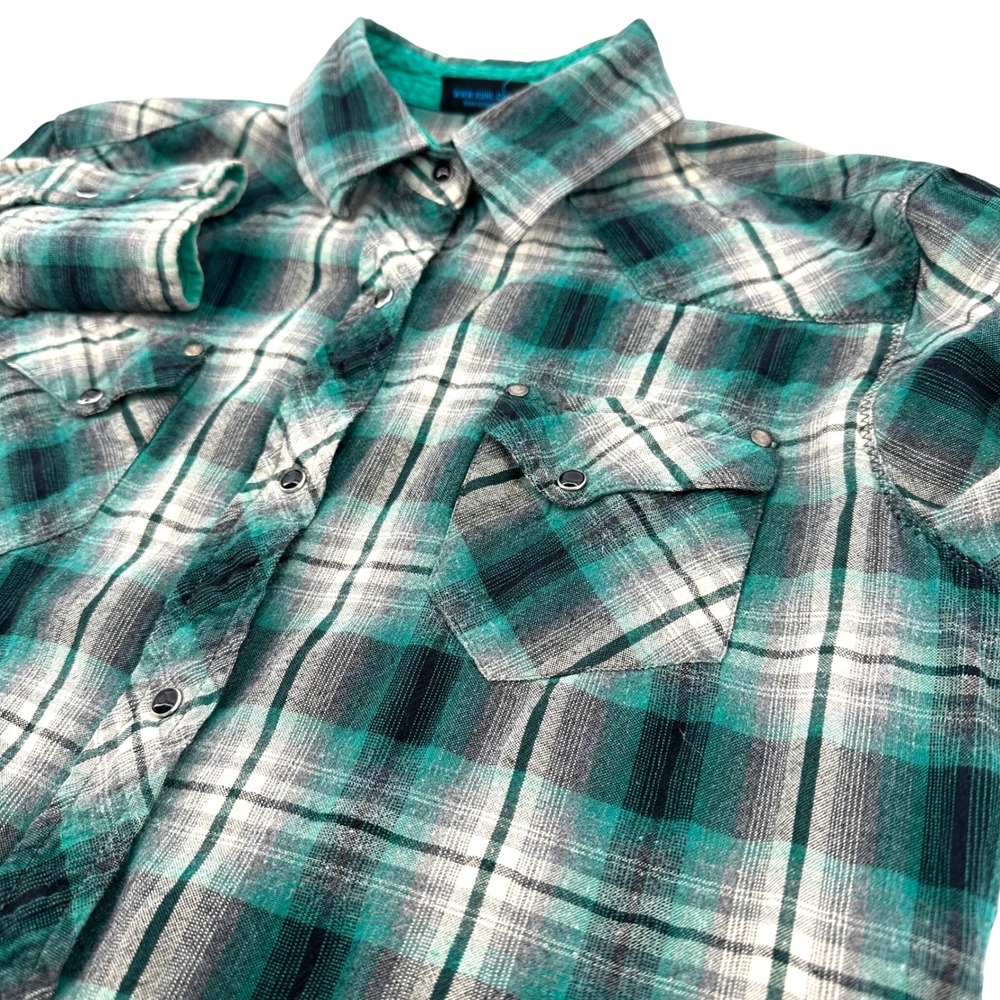 Kuhl Womens Green Plaid Flannel Western Pearl Snap Shirt Heart Patch Small